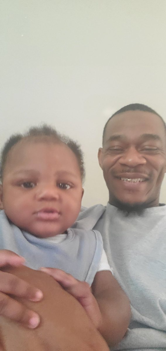 DukeG103c's tweet image. Pawpaws Big boy!