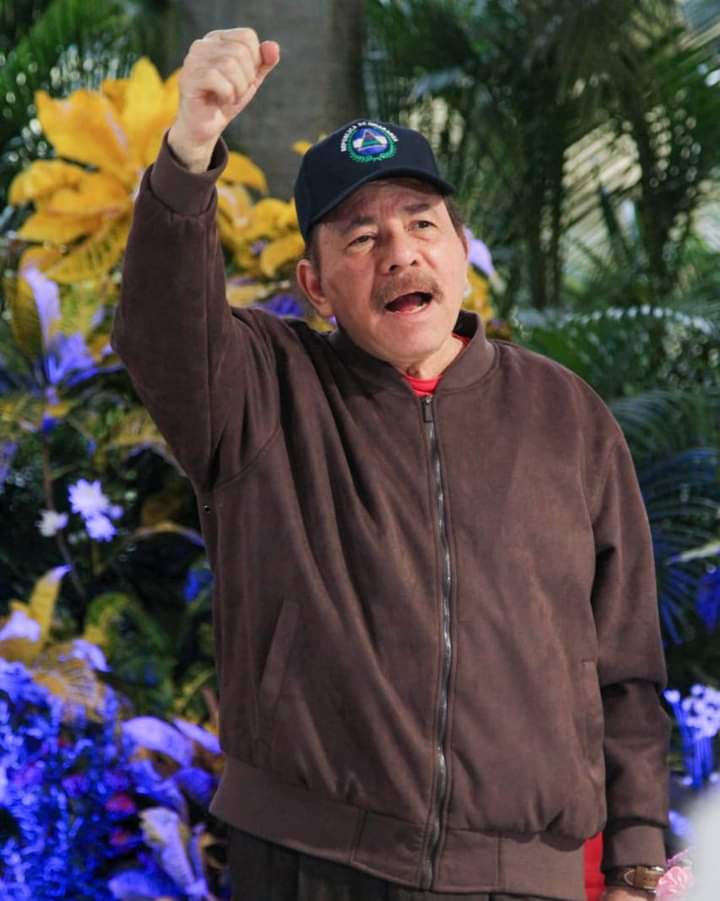 "Todos juntos caminando hacia nuevas victorias"
                      Daniel Ortega 
#UnidosEnVictorias 
#TomasSiempreVencedores