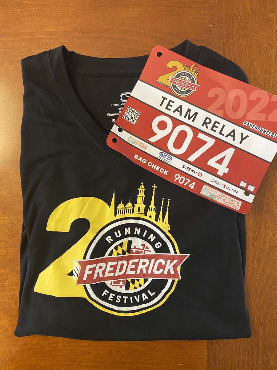 JaneJungPotter's tweet photo. Excited for tomorrow’s race! 20th Anniversary #FredRunFest #FrederickHalfRelay #SundayFunday https://t.co/f0mk3Lvtbk
