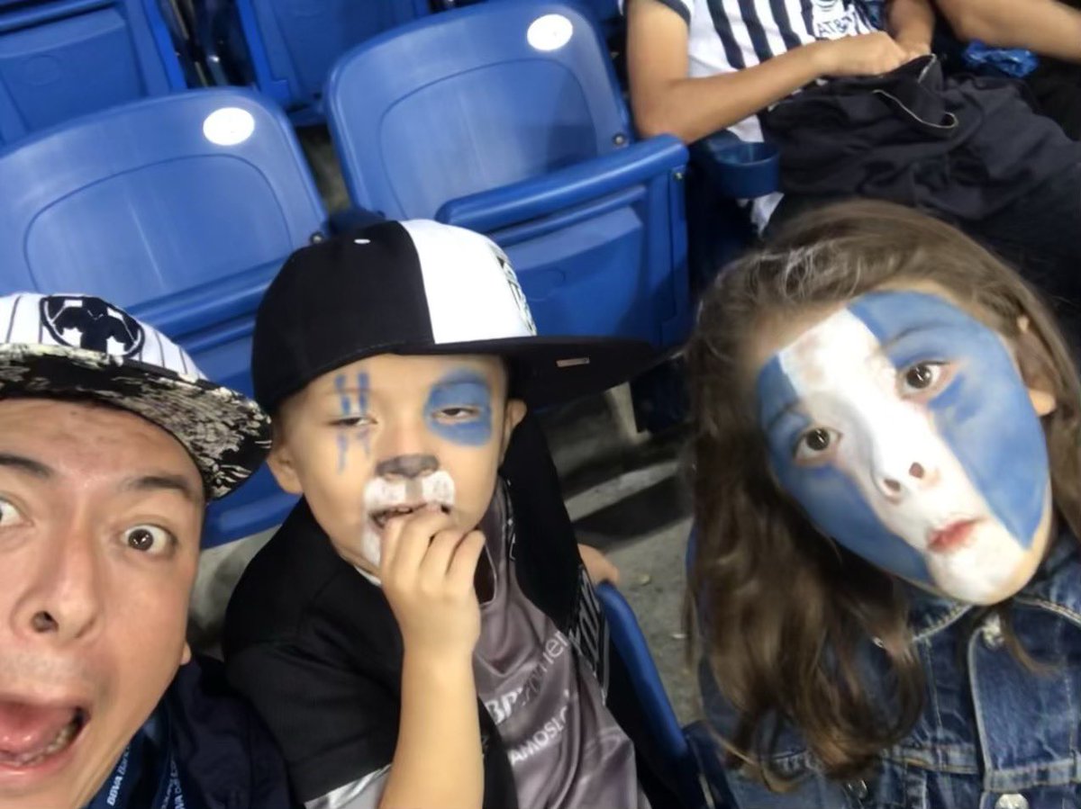 ozieldealba's tweet photo. @CentralFOXMX @FOXSportsMX Niños Rayados 🥰🥰🥰 https://t.co/kvAPVcdSYv