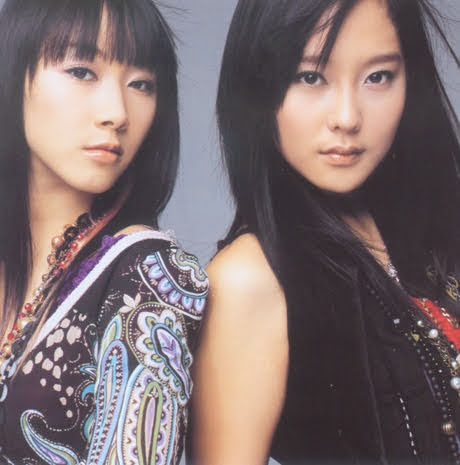 csjhpics's tweet photo. 17 years ago, #CSJH made their official korean debut with Too Good at SBS Inkigayo #17YearswithCSJH #천상지희 #TSZX #天上智喜 https://t.co/MOmHeVPZZB