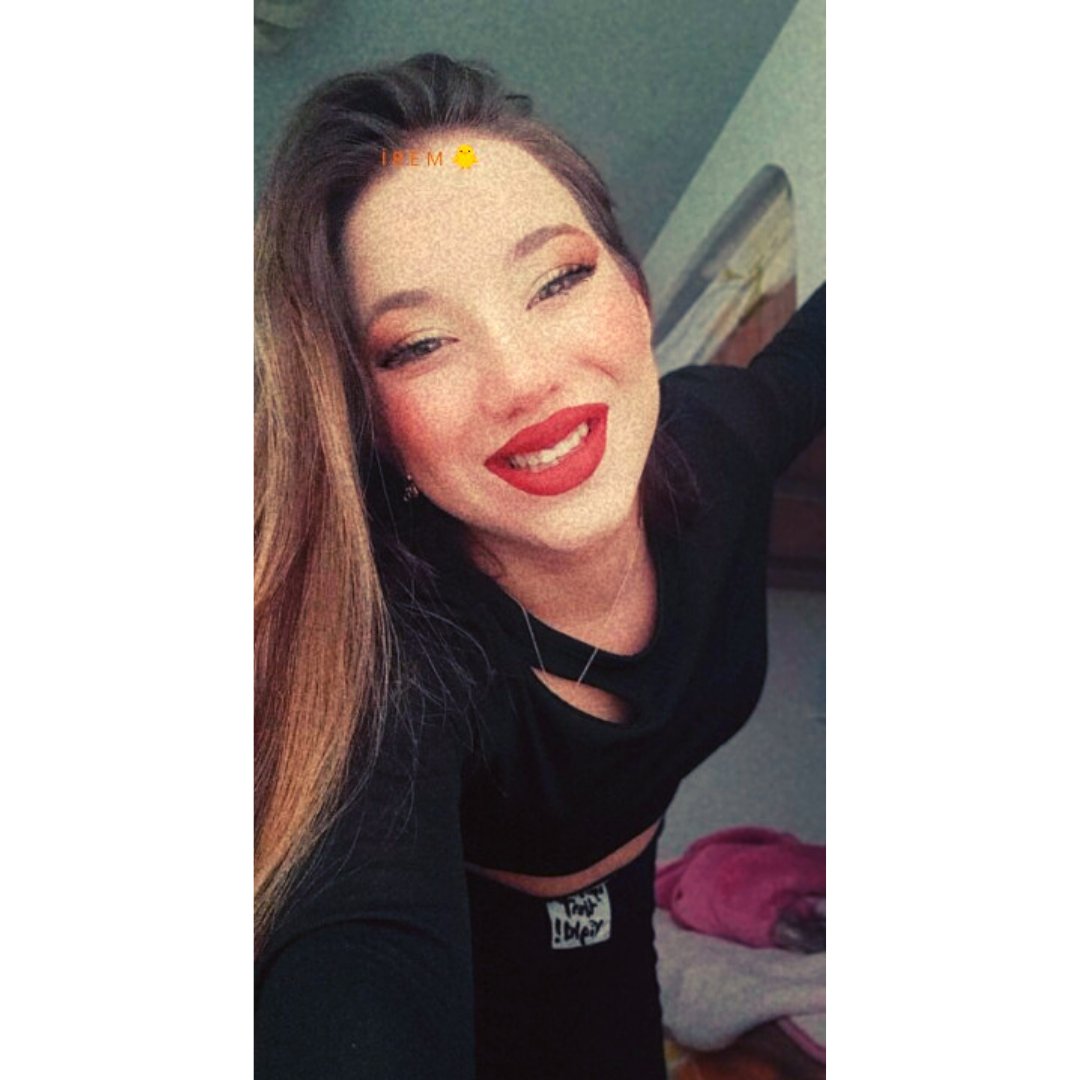 İnsanları yorgun kılan hayat değil, taşıdığı maskelerdir.🥀💔