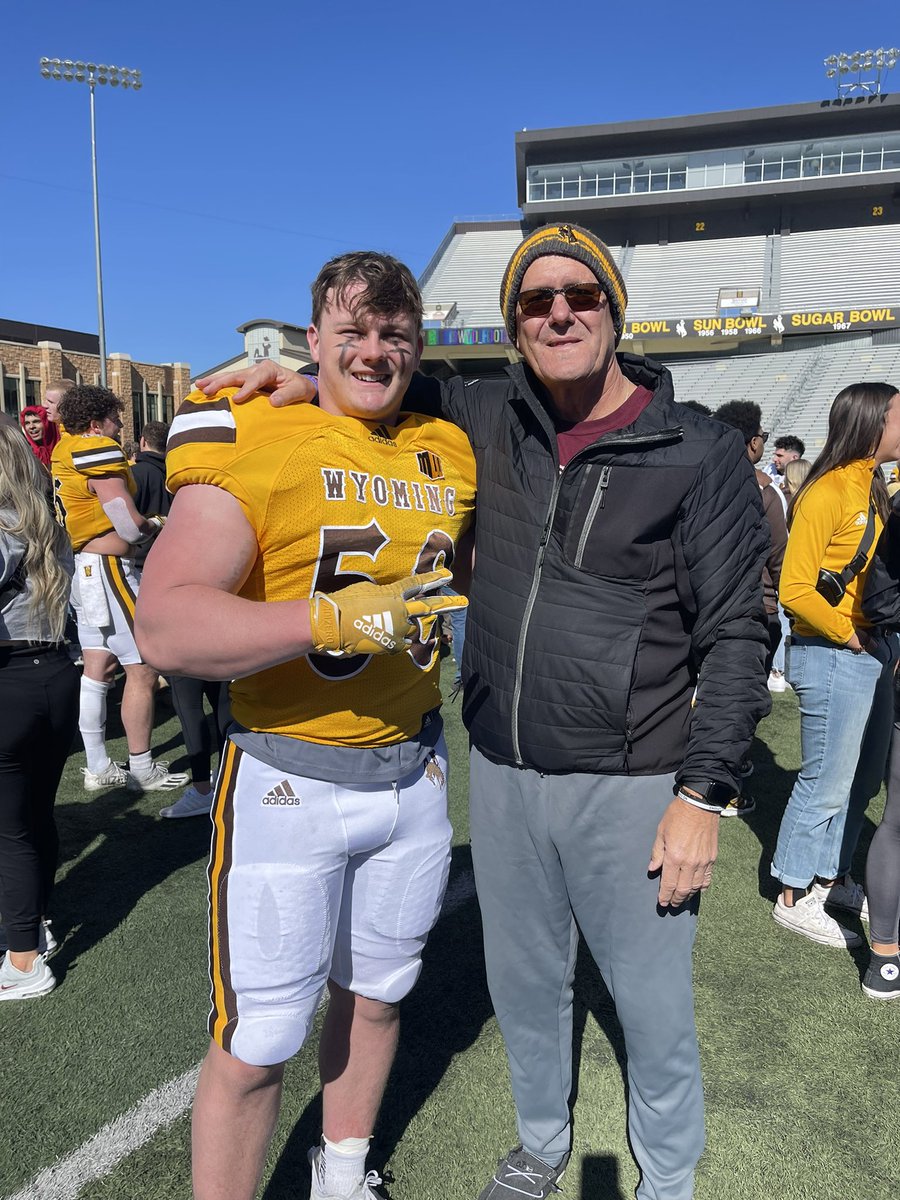 psciswyo's tweet photo. @BundyBraxton @wyo_football Great seeing u today Braxton….another #NatronaPoke as @CoachJAndersoNC refers to our crew….🤠….keep #grinding brother! #GoPokes #Natronastrong #OneWyoming https://t.co/7A5i6fDPD2