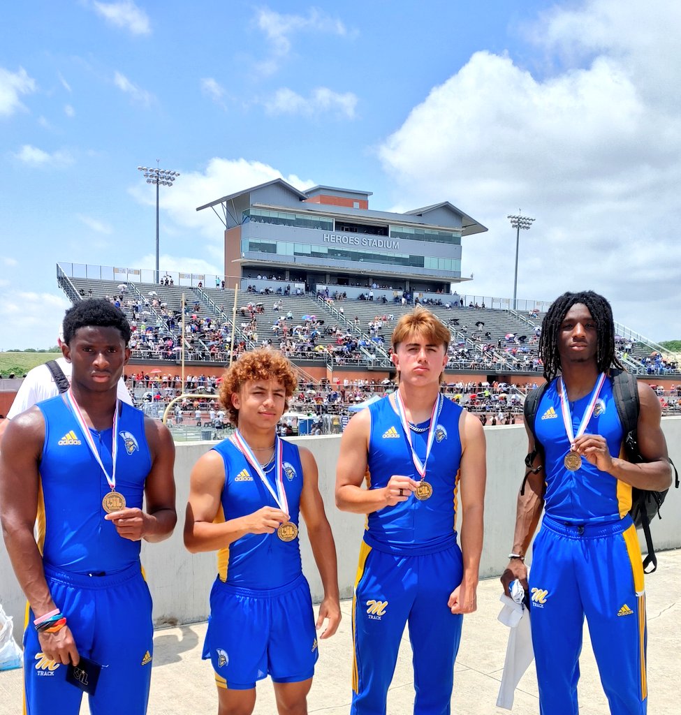 CC Moody Boys Track tweet media