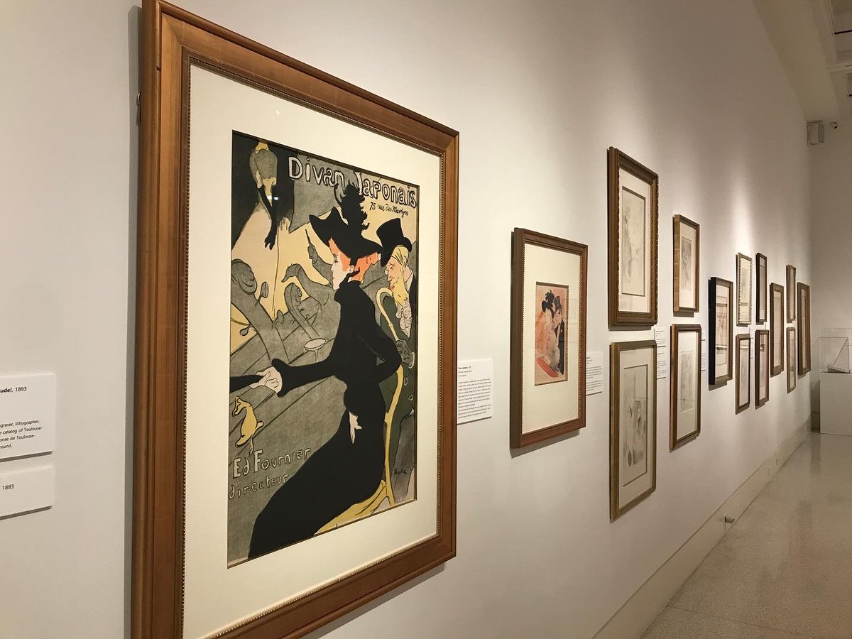 YarnsWool's tweet photo. Hay fotografías del pintor, su familia, el castillo donde nació y la casa de playa donde pasaba el verano con su madre. 

Un artista que vivió poco tiempo, pero muy intensamente. #drawing #painting #toulouselautrec https://t.co/3pO9xLbiww