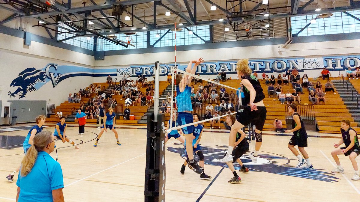 CV Weekly Sports tweet media