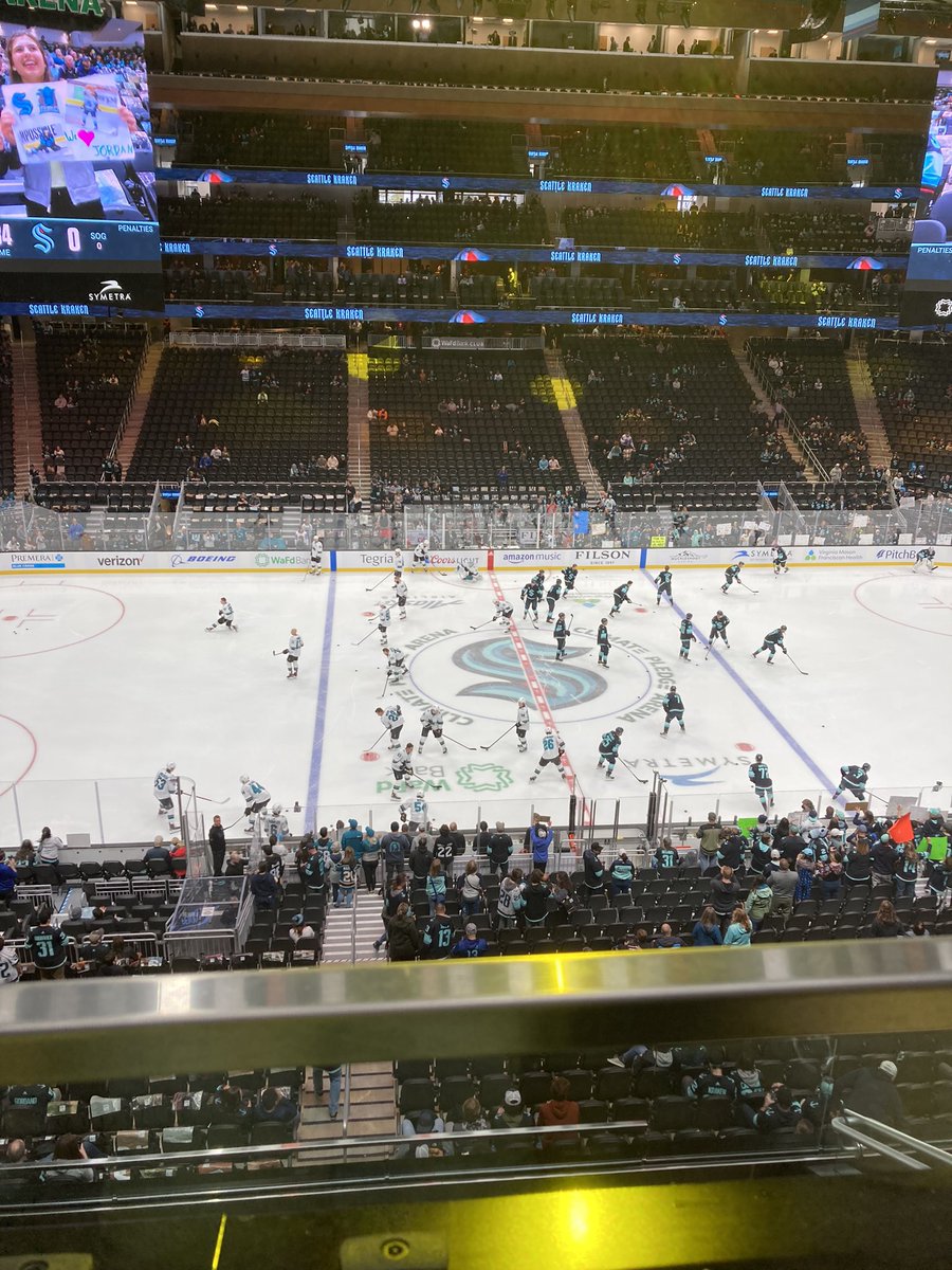 c_S_C_D's tweet photo. @SeattleKraken 1st ever NHL game in person, and getting to see the first shutout in Climate Pledge Arena history (well worth the road trip it took to get there) https://t.co/VygWaPf0sN