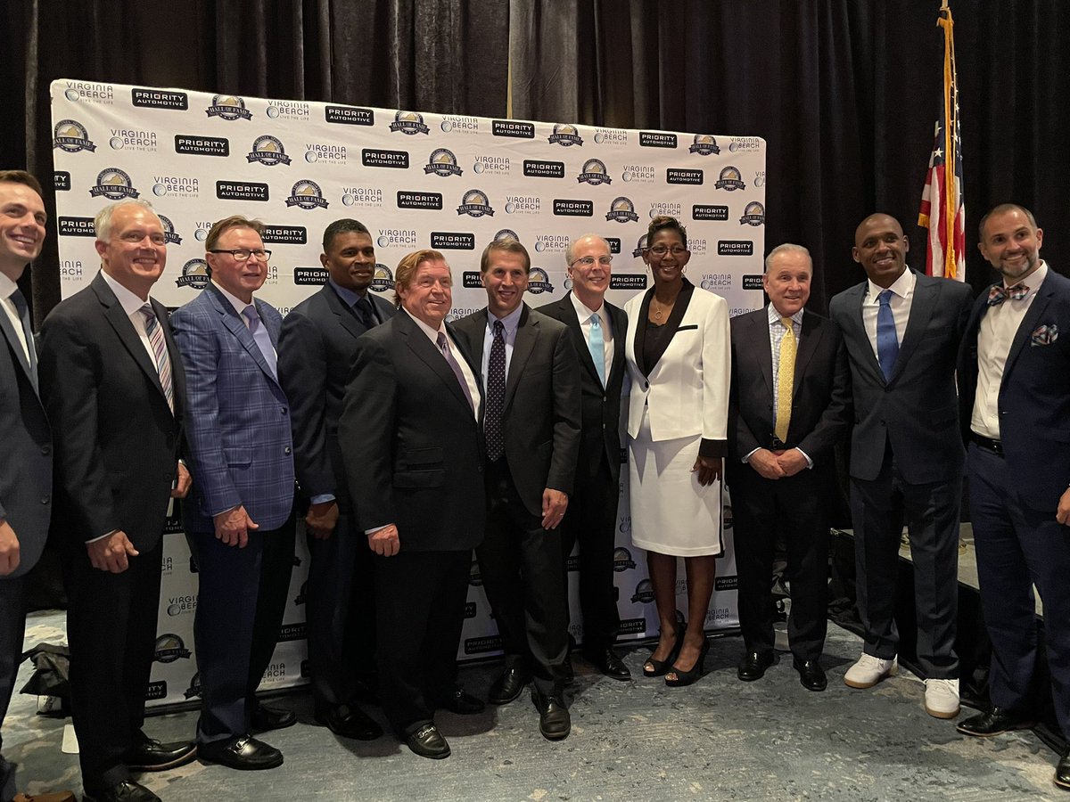 Big congratulations to Richmond’s own @JonLugbill for his induction tonight into the <a href="/VaSportsHoF/">Virginia Sports HOF</a> Well deserved! Thank you for your passion and dedication to sports in the Richmond region!