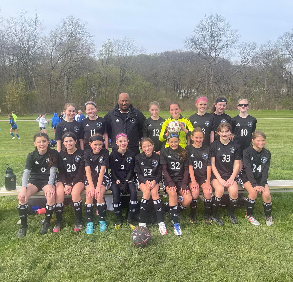 Stephen3347's tweet photo. EPH’s lesson from @SoccerPoet this morning was from Soccer IQ Chapter 28 Quick Restarts. She applied the lesson and put two in the back of the net on free kicks while the opponent was setting up for a 2-0 victory! #nomentalbreaks #sillyhappens @SCSPittsburgh https://t.co/TR4VdXRcbw