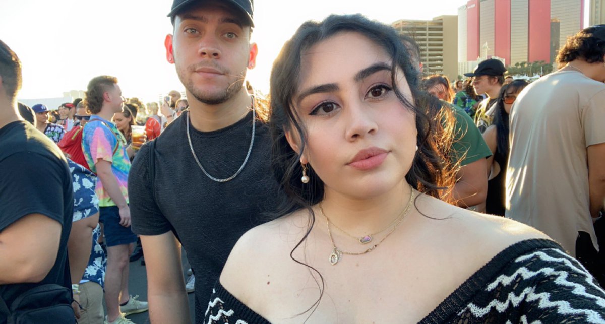 gabriellavelas's tweet photo. β¨A picture for every year weβve been hanging out together β¨
#YouAight #CongratsToYou #ILoveYou https://t.co/TDzuCvlUPd