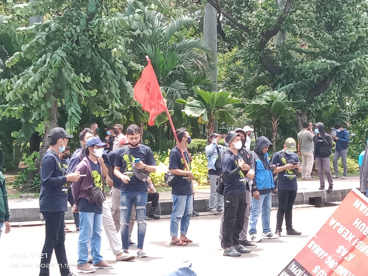 jaedi09's tweet photo. #RIPKejujurandiJSE
#ripkeadilandiJse
#pkpujsebodong vendor jati sungkai harus bertanggung jawab https://t.co/IIsFER4NsT
#ripkeadilandiJse