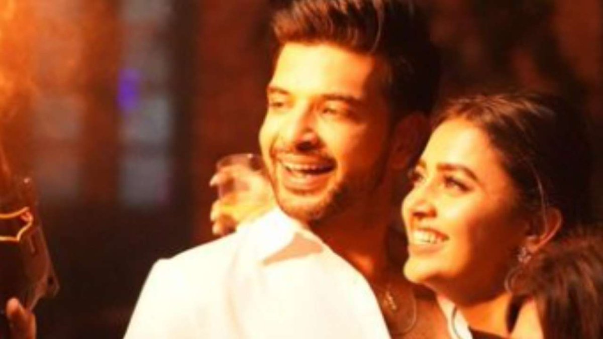 #TejasswiPrakash reveals if she will participate in dance reality shows with #KaranKundrra 

#Entertainment 

dnaindia.com/television/rep…