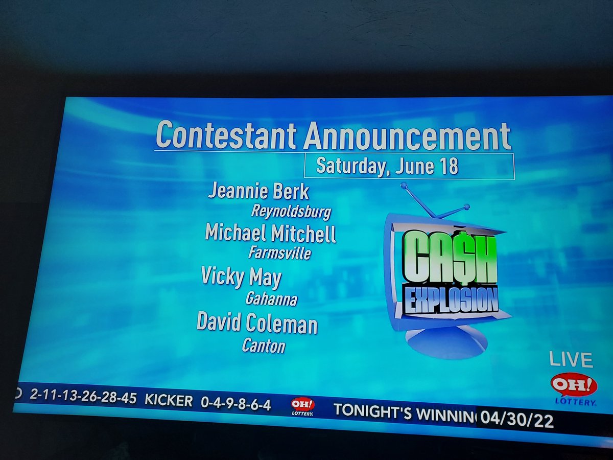 amberalert06's tweet photo. Every Saturday, my dad tells me "Tonight's the night that they're going to draw my name on @OHLottery #CashExplosion".......and tonight he was finally right. After 35 years of entering every ENTRY ticket, it's finally his turn!!!! #MikeMitchell https://t.co/FOqH3PCz3f