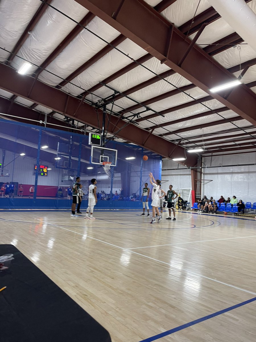 Force win both games tonight <a href="/SportikaSports/">Sportika Sports</a> #jamfest #17u first game 60-41 Over Brooklyn patriots <a href="/jaackoleary/">Jack O’Leary</a> w 14 4-4 3’s, <a href="/DevinKimmick/">Devin Kimmick</a> w 10 and <a href="/CHGuap15/">Connor Howard</a> w 11