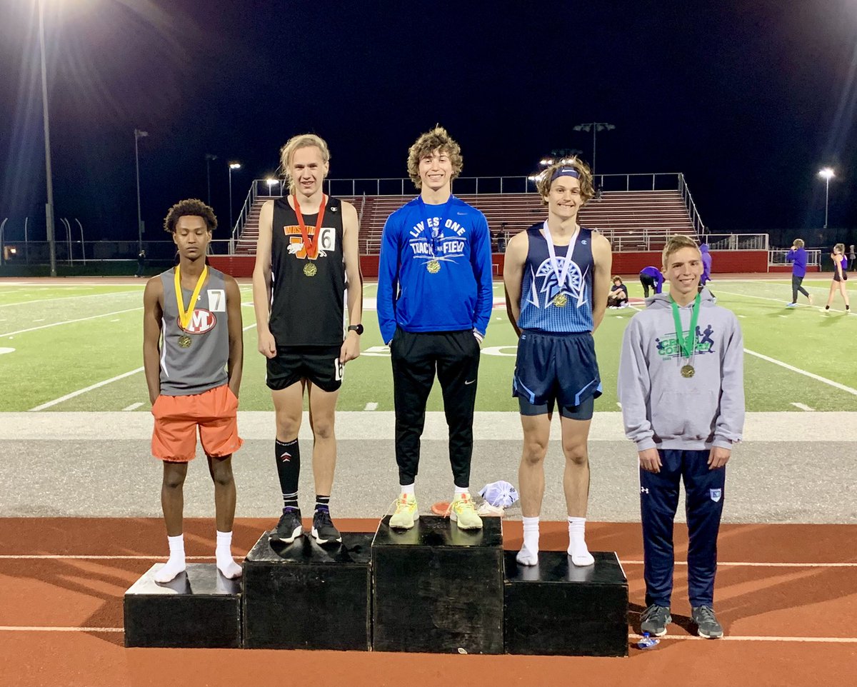 Junior Reece Dusek finishes the night for the distance crew at Morton with a win in the 800 in a new PR of 2:01.89!
