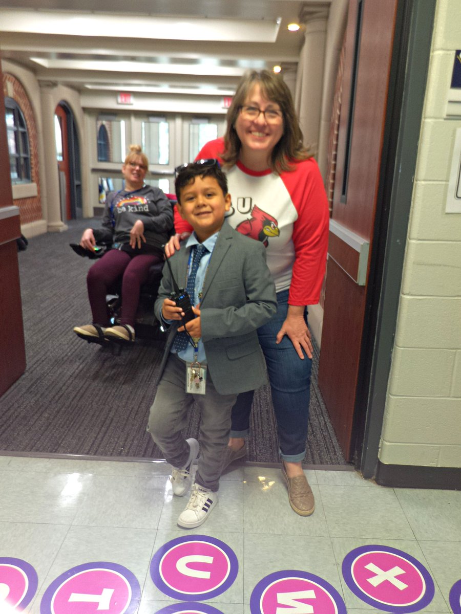 ccsd21poe's tweet photo. Future Day 2022 was a great success! All our Poe Panthers have BIG dreams and we can't wait to see all they achieve in their future lives. #21learns #look4thegood #silverlinings https://t.co/Ahte4ZetuR