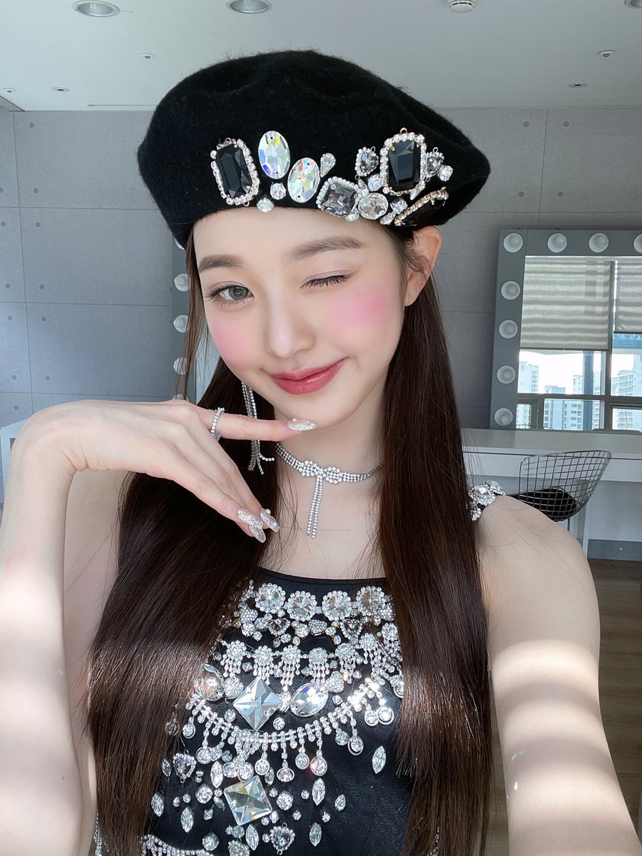 ˳♥︎ รายงานตัวเดือนพฤษภา ตั้งแต่วันที่ 1 - 5 พฤษภา＊🍒♥︎ 𓈒˚╺𖠵˳

🥖。ชื่อ / ยอดทวิต (ไม่ติด k) : 
🥖。แนบรูปเมจ :

➿ รายงานตัวย้อนหลังเฉพาะคนลา/เรสท์ 
➿ ยอด 300+ อย่าเร่งปั่นยอด ระวังแอคล็อค
➿ ขาดรงต.+ ขาดการแอคทีฟเกิน 15 วันโดยไม่ลา รอบหน้าขาดอีกปลดนะคับ