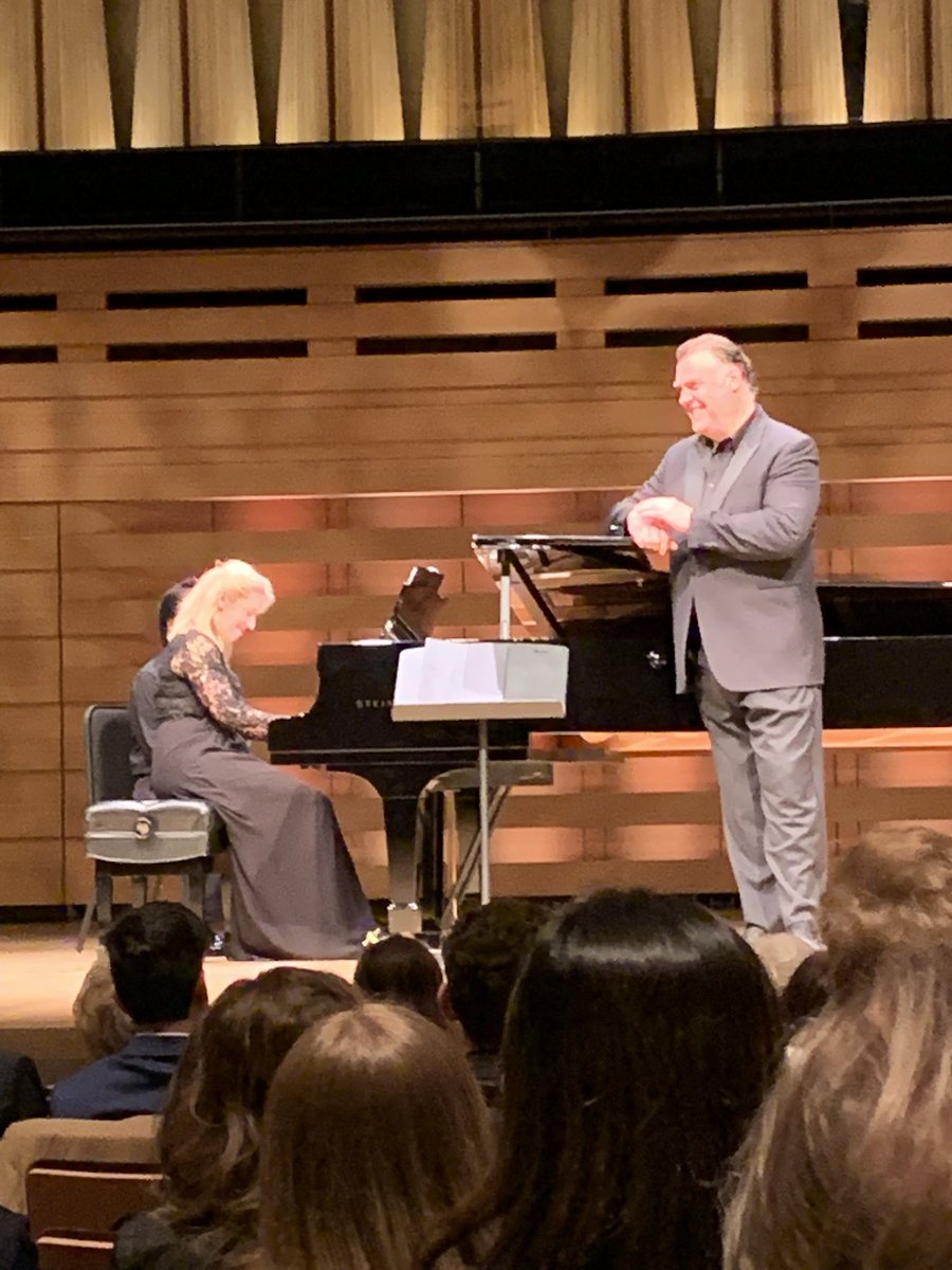 The commanding bass baritone of @BrynTerfel rang out in <a href="/KoernerHall/">KoernerHall</a> tonight, but even his softest, most delicate notes could be heard and savoured.