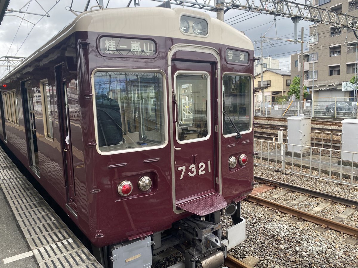 ShinKyp1's tweet photo. マジやった！
＃阪急
＃7321F https://t.co/T2PTdRT5Ym