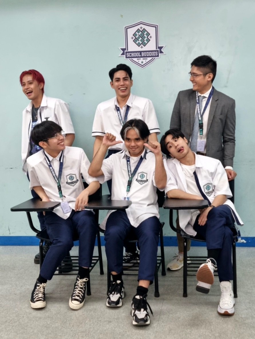 Maraming salamat sa pagbisita at pamamalagi sa Bahay Ni Kuya, <a href="/SB19Official/">SB19 Official</a>! Dahil dyan, i-massage ko kayo. 💆🏻‍♂️