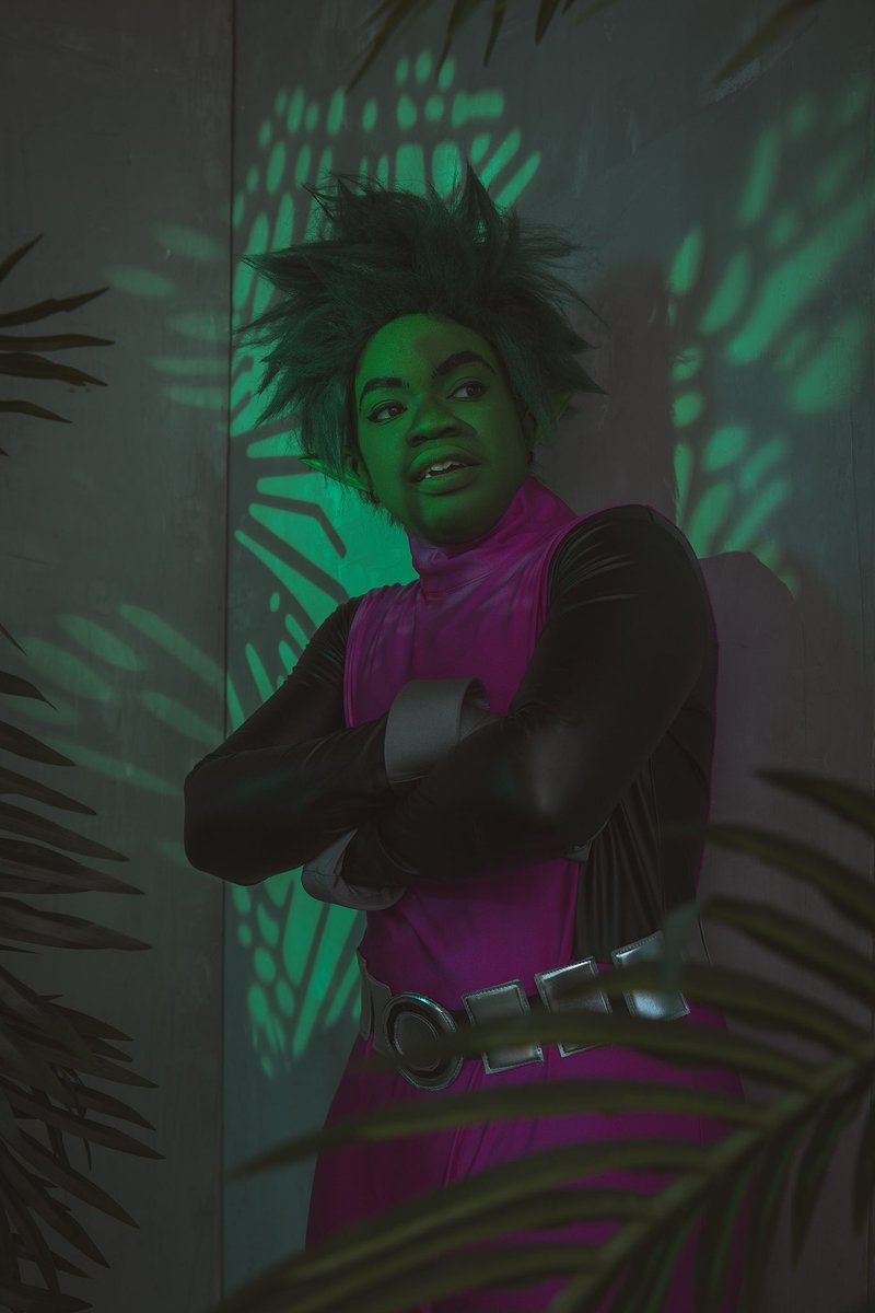 KinryuC's tweet photo. #TeenTitans #beastboy #beastboycosplay #cosplayer #blackcosplayer  #miccostume #photographer https://t.co/N54P3Pue0b