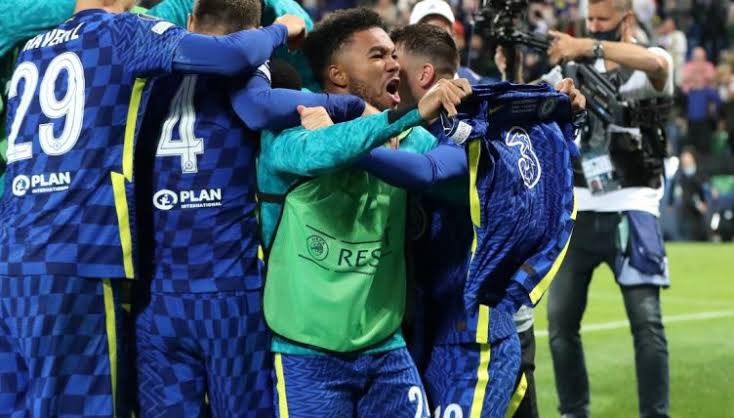 BREAKING🚨

100% jiwa @reecejames_24 adalah <a href="/ChelseaFC/">Chelsea FC</a> , dirinya tidak akan pindah ke klub manapun, termasuk <a href="/realmadriden/">Real Madrid C.F. 🇬🇧🇺🇸</a> 

📰 <a href="/angelomangiante/">Angelo Mangiante</a>