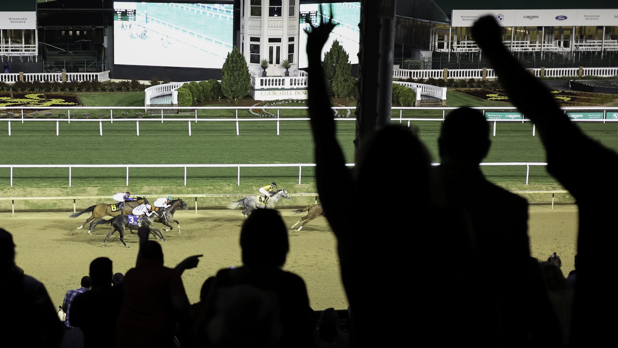 Eric Crawford on Twitter "OPENING NIGHT Scenes from Churchill Downs