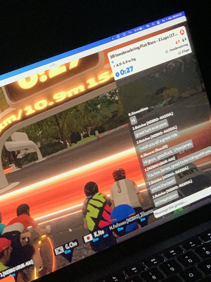 jensandmie's tweet photo. Sonntag früh
Es regnet 🌧
Also ein kleines Rennen auf #Zwift
#Morgentraining https://t.co/NLHs0gp0k6