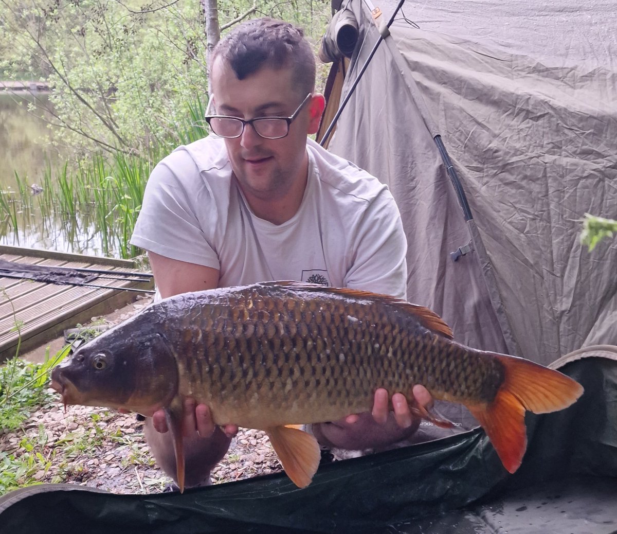 Tough conditions make the reward all the sweeter #fishing #carp #parklake