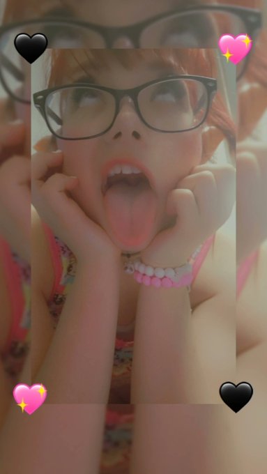 Open wiiide!!!! #elf #ahaego #cute #CuteTeens https://t.co/LT8FNxy8LU<a href="/tag/elf"class="tags">#elf</a><a href="/tag/ahaego"class="tags">#ahaego</a><a href="/tag/cute"class="tags">#cute</a><a href="/tag/cuteteens"class="tags">#CuteTeens</a>