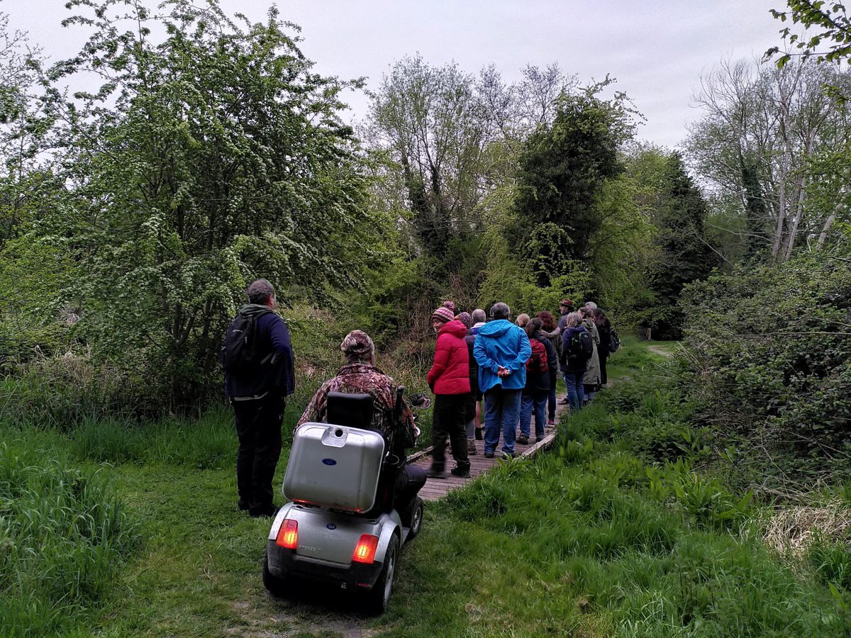 Great Dawn Chorus Walk in Wantage, what a turnout at 04.30! Proper partnership working with <a href="/SustainableWan1/">Sustainable Wantage & The Mix</a> and Betjeman Park and <a href="/buzzcafewantage/">KB63</a> coming in early to provide breakfast. Thanks everyone!