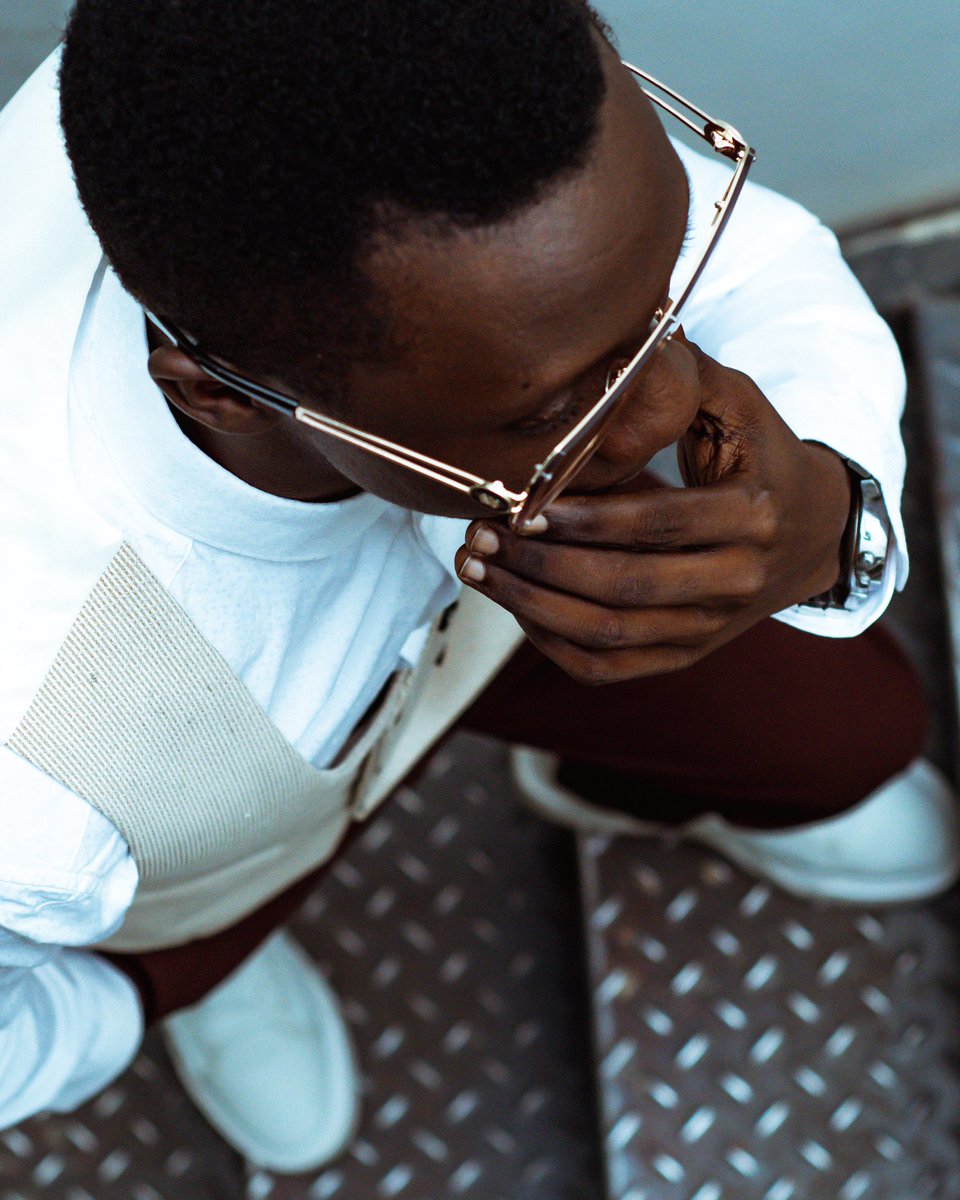 DouglasLwangaUg's tweet photo. HAPPY BIRTHDAY TO ME! God has been awesome to me and iam blessed to be still breathing 🙏🏻 To many more years and blessings 💜 🥂 https://t.co/YUA0ULxe0A