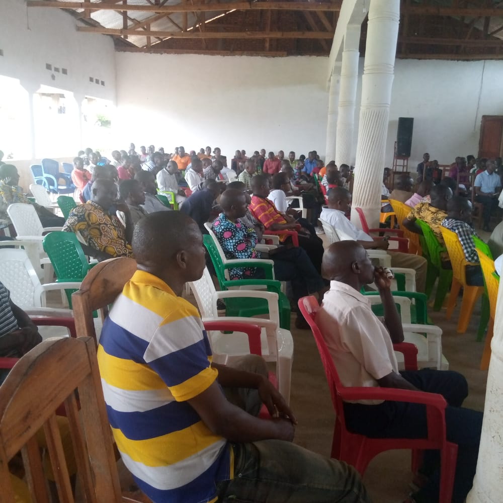 CommuneMusigati's tweet photo. Ils ont ensuite opté pour la mise en place d'un cadre restreint d'analyse,de priorisation des projets et  de faire périodiquement des restitutions sur les atteintes des réunions précédentes @BubanzaProvince @MininterInfosBi @CnddFdd @cnd https://t.co/xErq47PW3E