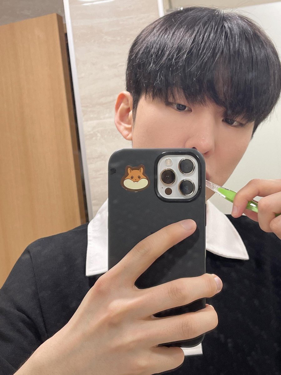 인자 (비구니) tweet media