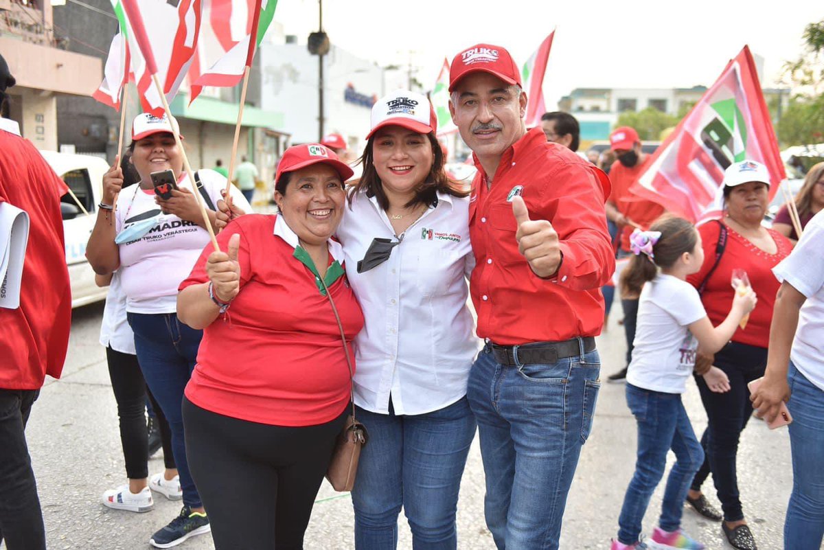 kika_sando's tweet photo. Refrendando el compromiso con nuestro amigo @TrucoVerastegui, quien será nuestro próximo gobernador!!! 👏🏼👏🏼 💚🤍❤️

#Brigadadeimpacto 
#TrukoGobernador  
#PRImeroElTruko 
#VaPorTamaulipas 
#DeAquiParaAdelante 

@PRI_Nacional @PRITampsOficial @MantePri https://t.co/etMASSUIEt
