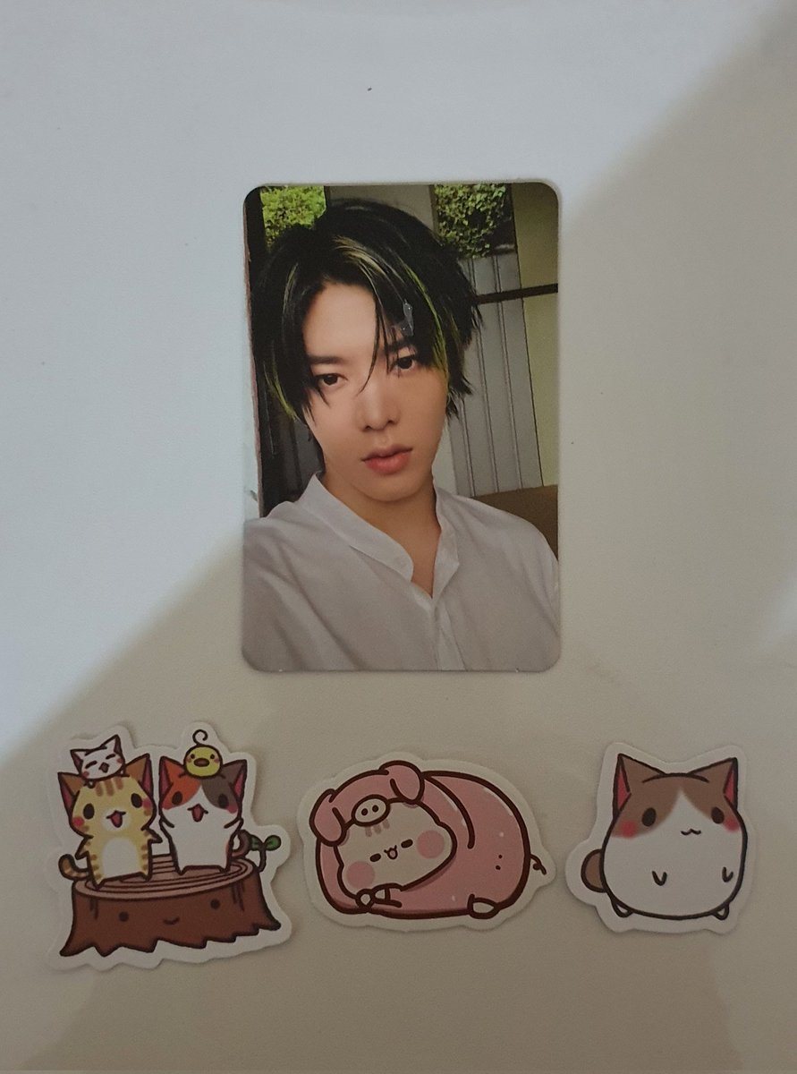 281cart's tweet photo. ¤ #281mail (05.01.22)...

hi @aviscartz! yuta sakristan finally home 🥺🥺 thank you so much for the smooth transaction and also for the freebies! rest assure that yuta will be safe with me hwjshshehs kinikilig ako finally yuta sakristan haver! ♡ https://t.co/ZawFBXTwZD