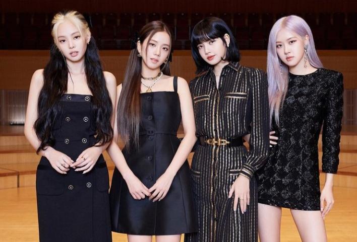 Mee712178's tweet photo. Mai là Met Gala rồi mong được thấy các chị xuất hiện ở đó
 I vote #Blackpink for #GrupoMusical + #Snowdrop for #SérieAsiática + #BLACKPINKOFilme for #MelhorDoc + #Jisoo for #DestaqueSérieAsiática + #Money for #MúsicaInternacional
on #SECAwards (@BLACKPINK https://t.co/tHF03fYOus