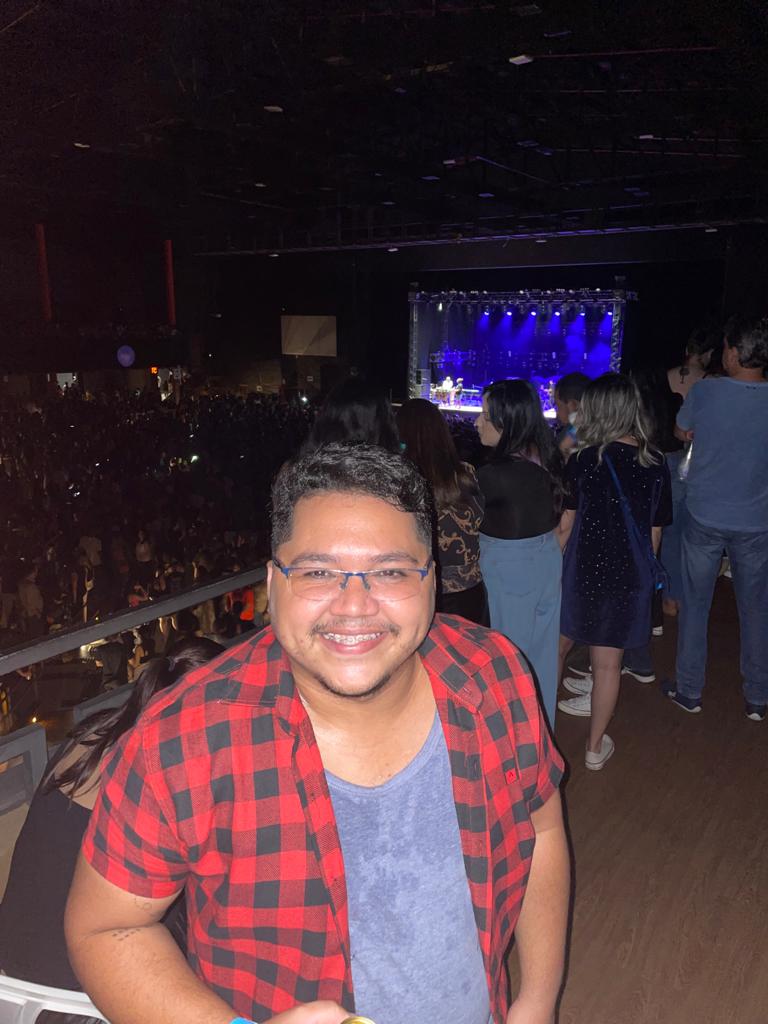 carlosgaeth's tweet photo. Eu fui!
#skank #despedidaskank #turnedadespedida #teresina #piaui #terehell https://t.co/A2su5g1P1Y