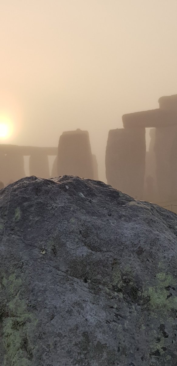 Sunrise at Stonehenge today (1st May) was at 5.40am, sunset is at 8.20pm #Beltane