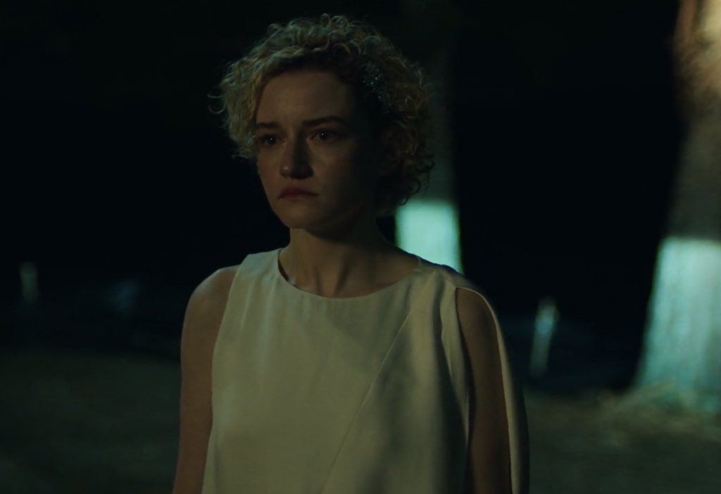 OntshiametseMo4's tweet photo. Ruth Langmore is a Legend, her craft is just out of this world. She deserves all the credit. 
What a magnificent performance.
Julia Garner 🎞📽🎥 

#Ozark https://t.co/8ewsXfPHuR