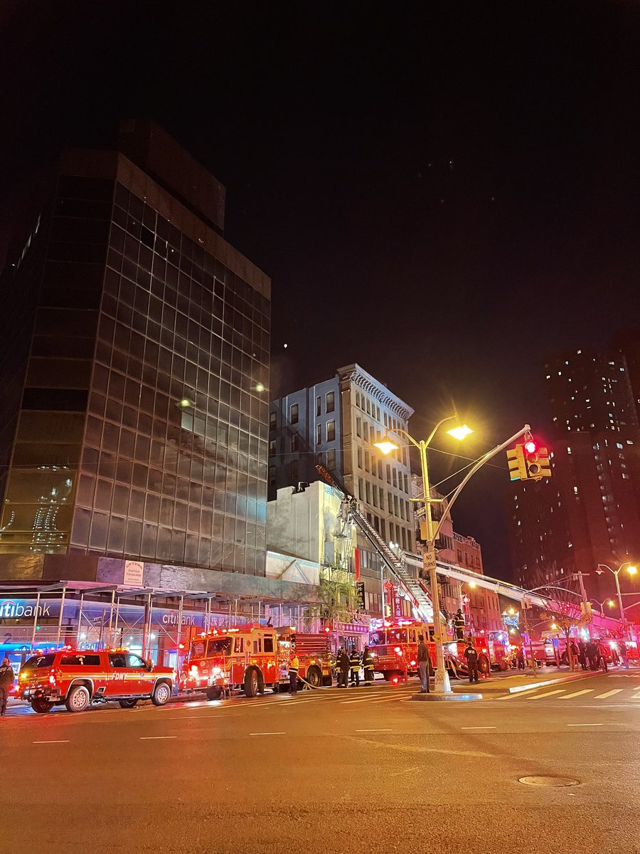 MeihongLum's tweet photo. Chinatown is burning. I woke up to the smell of smoke &amp; ran out to find that the building around the corner at 6 Chatham square was burning. How do we make sense of 2 Chinatown fires within 2 weeks time? https://t.co/8ZyH51TGIV
