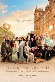 Antiss69's tweet photo. Guten Morgen Ihr Lieben, ich starte in den Mai mit einem hoffentlich gutem #Kieser-Training 🏋🏼‍♀️. Anschließend belohnen wir uns mit einen Kinobesuch zu @DowntonAbbey II, worauf ich mich sehr freue. Zwei Stunden abtauchen in eine andere Welt einer anderen Zeit tut mal gut 😌😘. https://t.co/3qN0o3xqPg