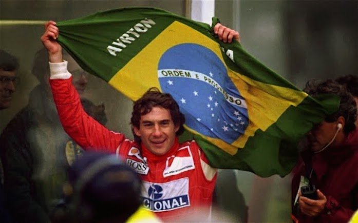 Sanatçı sahnesinde ölmelidir derler ya sende sahnende öldün. Sarı kaskın başta olmak üzere Formula 1'e kattığın tüm değerler için teşekkürler Senna! #SennaSempre @F1caps @F1tutkumuz @F1Haberler @F1Krampon @F1efsane @McLarenKivi @McLarenF1TR @WilliamsF1TR