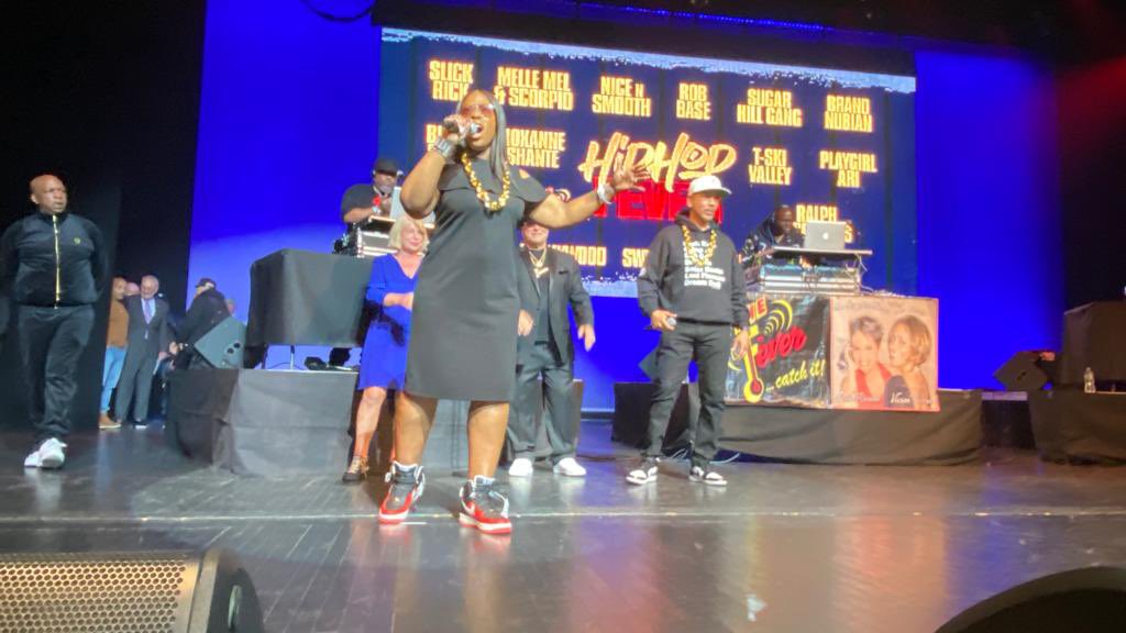 BPGibson2025's tweet photo. Hip-Hop forever! Epic night at the Hip-Hop Fever Concert with all-star pioneers and DJ’s and a special tribute to No. 13 @rubendiazjr for your commitment and being a Bronx Champion. Shoutout to @LehmanCenter & Sal Abbatiello #FeverMusic for hosting! #Bronx #HipHop 🎤🎤 https://t.co/yb7cVslV4c