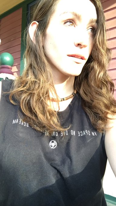 Would you fuck me after a long day of us working in the yard? https://t.co/fNqfUNXWCh