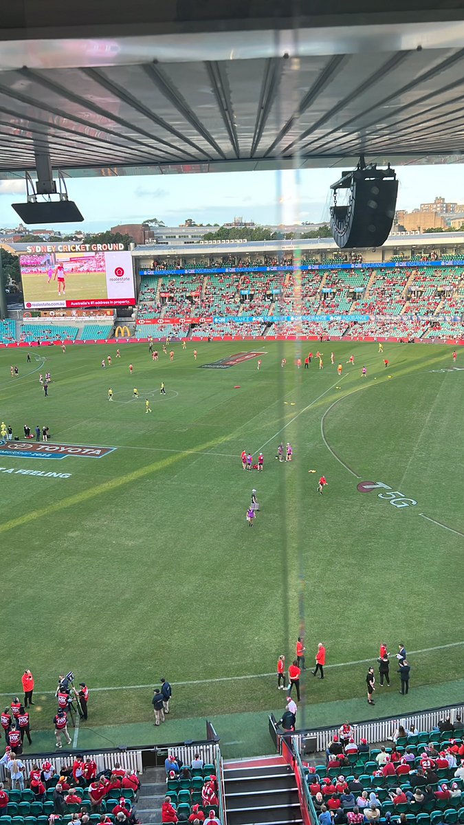 DavisNick_2's tweet photo. Big clash at the @scg the @sydneyswans and the @brisbanelions tune into @AFLNation for all the live action https://t.co/8O9YXF0X3p