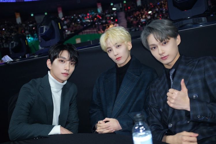 soobsvt's tweet image. THREE J 3J!!!! TRIPLE J !!!!