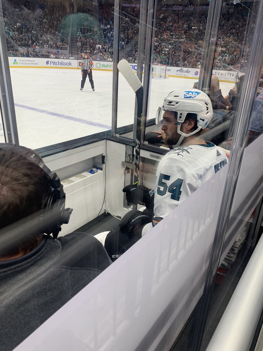 HippyDelight's tweet photo. Converted my brother in to a hockey fan. Let’s go! https://t.co/eW27ew8XTF
