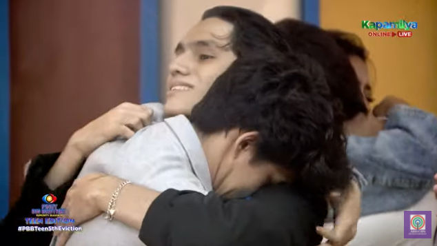 All4_VANE's tweet photo. Ang sakit panoorin!

@PBBTeen5thEviction

#RobBlackburn
#EslamElGohari https://t.co/T3zBBaQOO9
