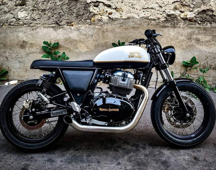 BEC0MM's tweet image. Enfin inscrit pour le #permisA2 💪😤

Gros dilemme (en attendant de pouvoir tester biensur), pour le mm budget j&apos;hésite entre une @indianmotocycle scout et une @royalenfield interceptor 650 full prépa... Des avis/conseils?